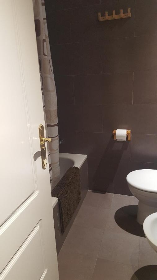 Apartamento Villaplaya Malaga Centro Luaran gambar