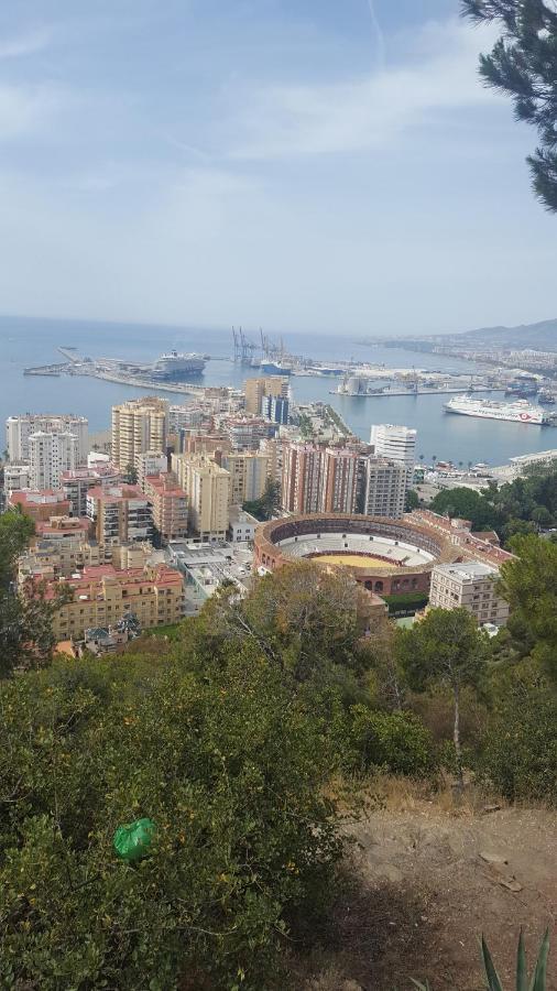 Apartamento Villaplaya Malaga Centro Luaran gambar